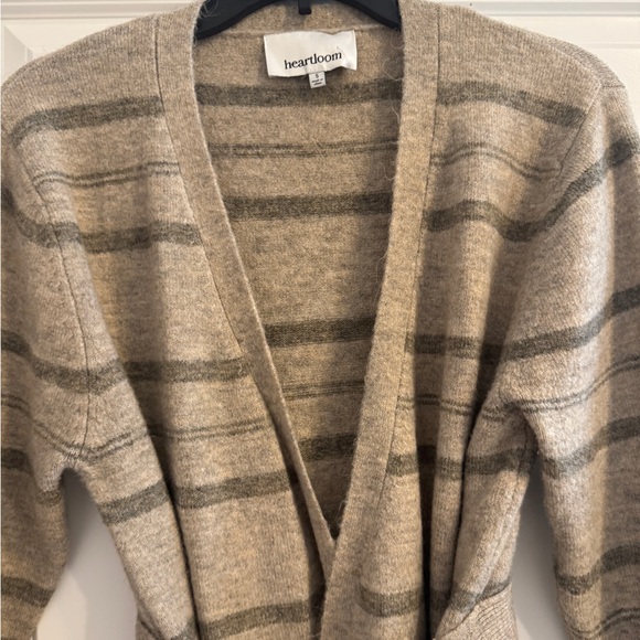 Stripped tan and green sweater with tie front - Picture 2 of 5